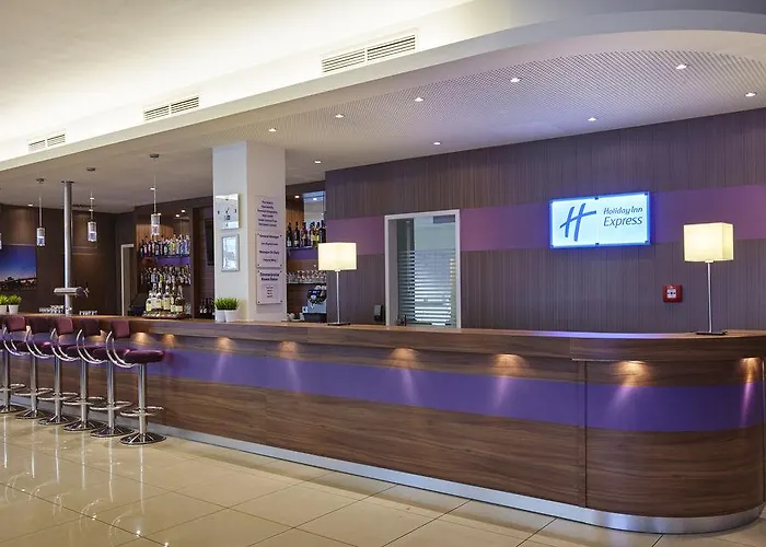 Express Frankfurt Hauptbahnhof Hotel 3*