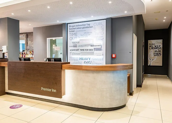 Express Frankfurt Hauptbahnhof 3* Francoforte sul Meno