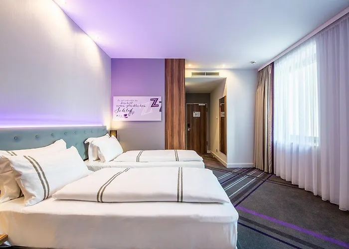 Express Frankfurt Hauptbahnhof 3* Francoforte sul Meno
