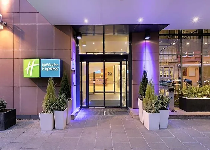 Express Frankfurt Hauptbahnhof 3* Francoforte sul Meno