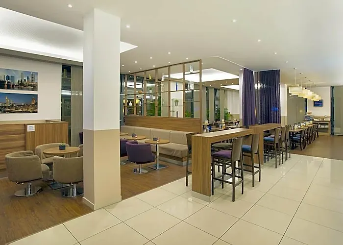 Express Frankfurt Hauptbahnhof Hotel 3*